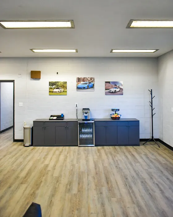 Eurotech Auto Service 1