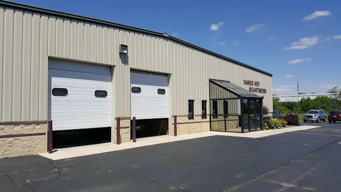Vande Hey Brantmeier Collision Center 2