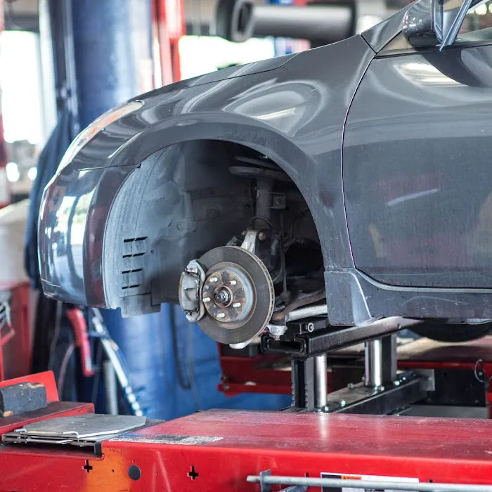 El Mecanico Auto Repair 4