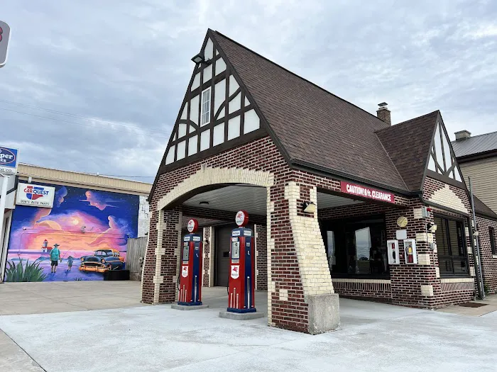 Parkos Oil Co Inc service station 1