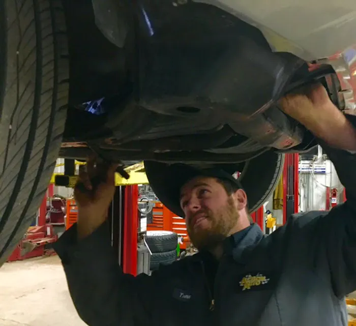 Action Auto Service 8