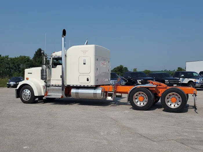 Fox Valley Truck & Body Inc 0