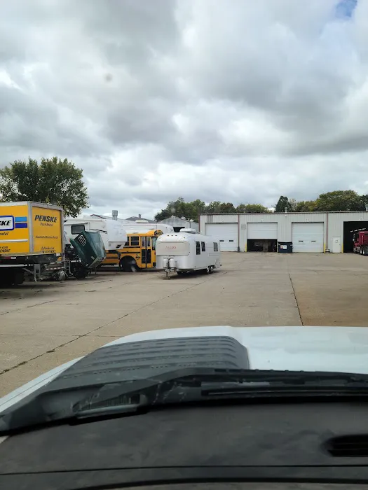 Majestic Truck Services by Merx Truck & Trailer 4