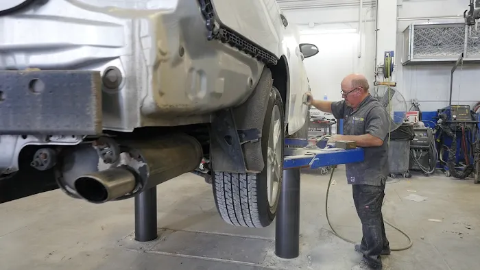 Deery Brothers Chevrolet Collision Center 2