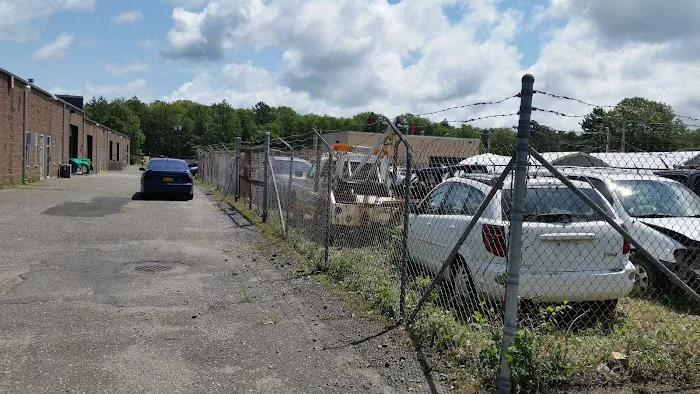 E & J Auto Works 1