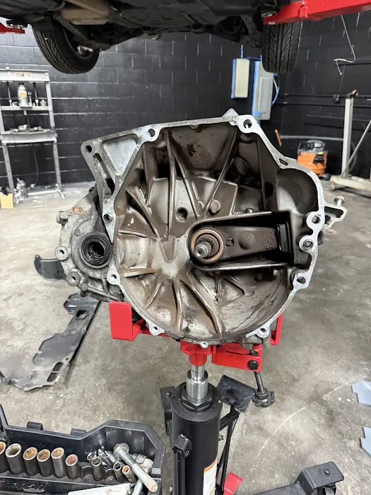 LnR Autoworks 8