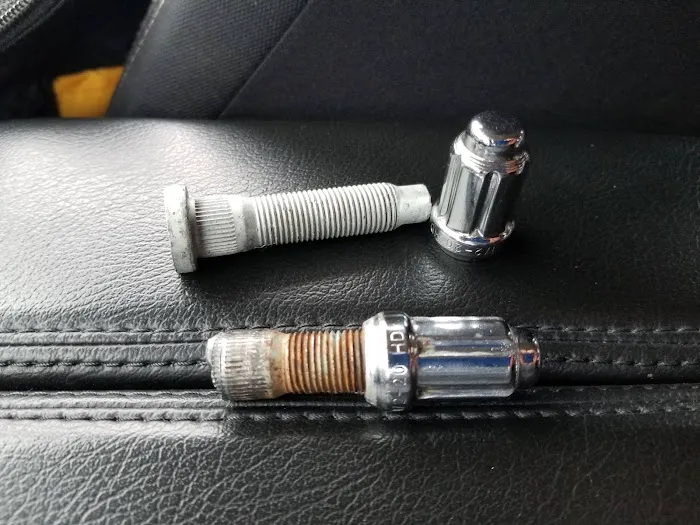 AutoZone Auto Parts 2