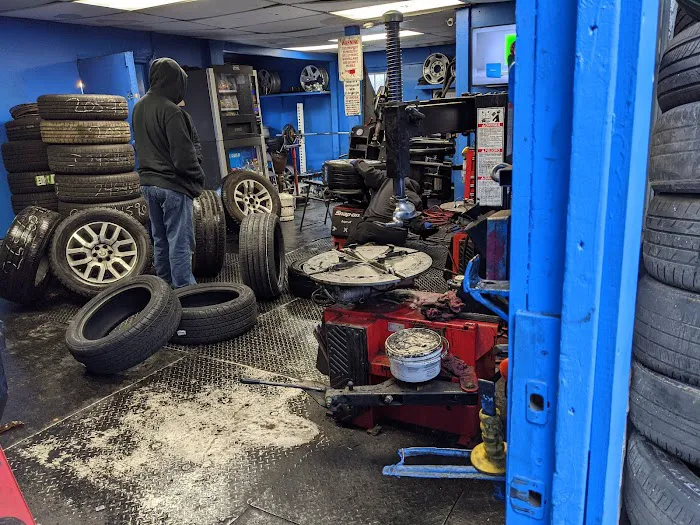 J & B Tires 1