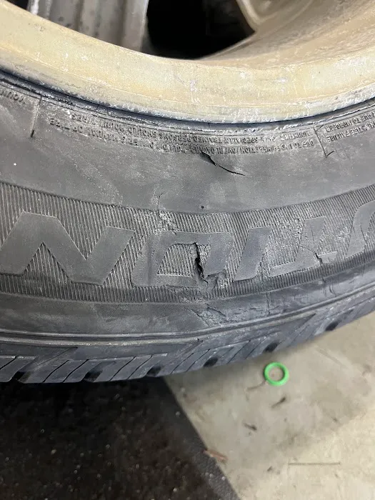 J & B Tires 2