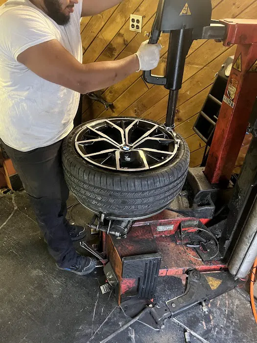 FINEST USED TIRES & EXOTIC RIMS 6