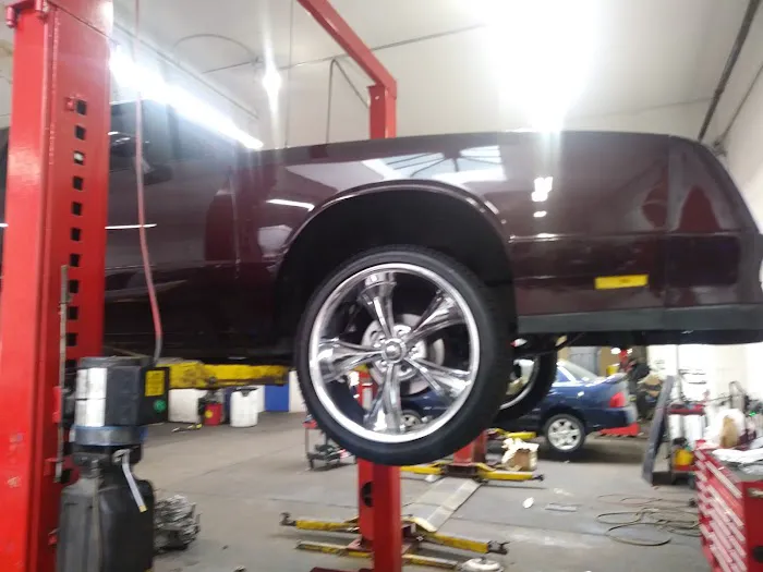 Mex Boys Auto Mechanic 1