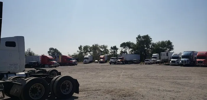 EL CHE TRUCK AND TRAILER REPAIR CORP 5