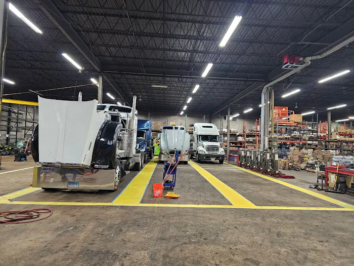 EL CHE TRUCK AND TRAILER REPAIR CORP 9