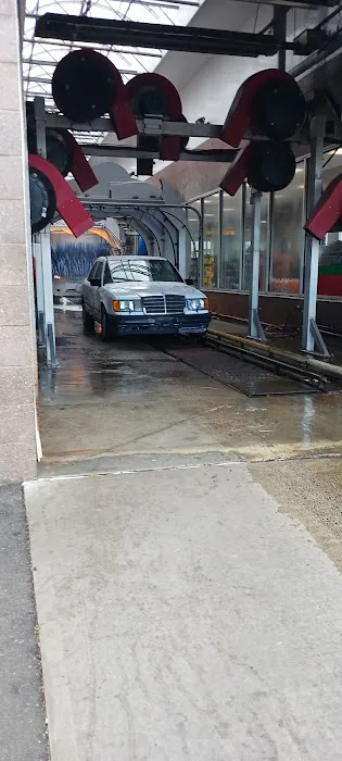 Advance Auto Parts 3