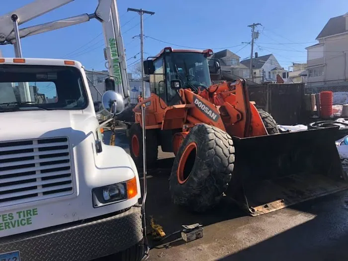 Saltamontes Tire Company LLC 5