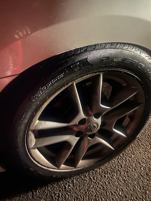 Monro Auto Service and Tire Centers 3