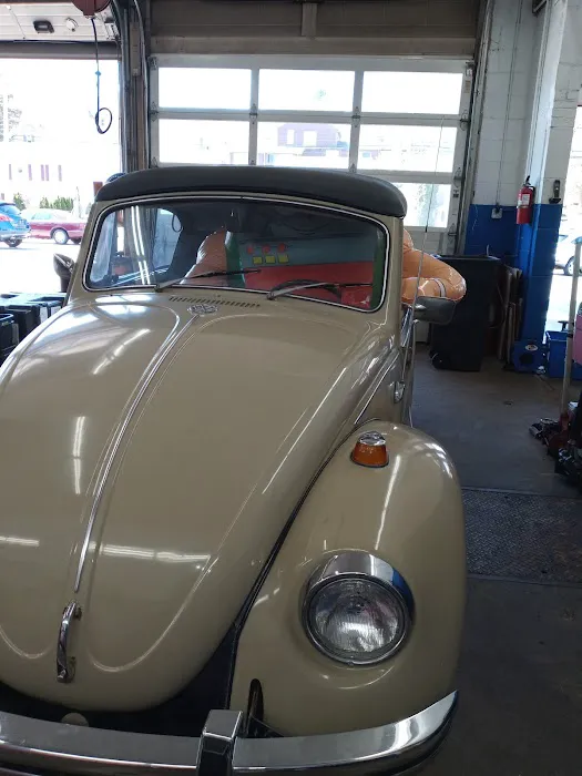 Cammisa's Garage 5