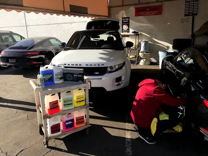 Valet Detail & Collision Center 7
