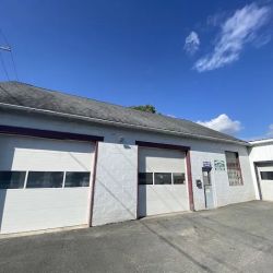 Roberts Auto Body LLC ico
