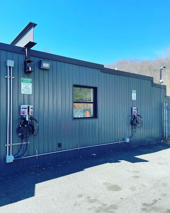 Von's Garage LLC 2