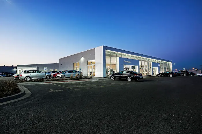 The Autobarn Volkswagen of Countryside Auto Service 8