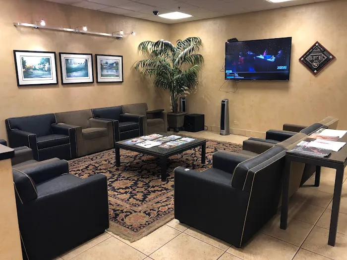 Ettleson Cadillac Service Department 7