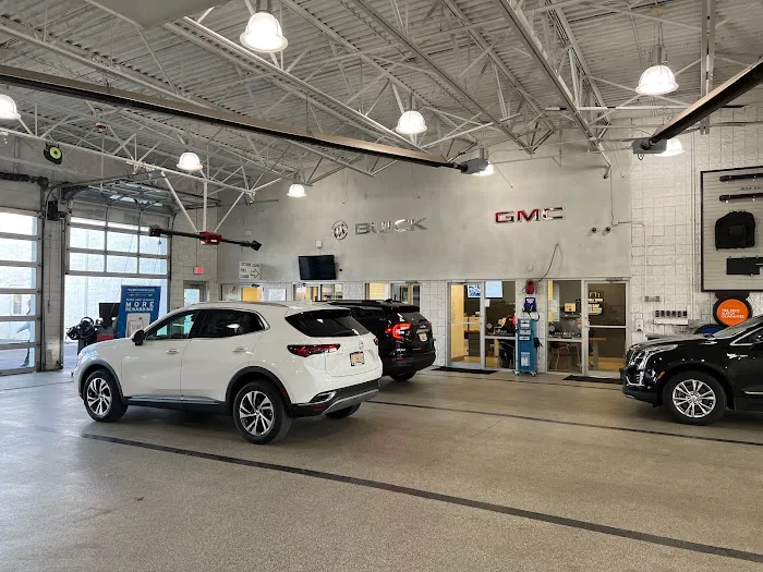 Ettleson Cadillac Service Department 6
