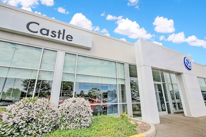 Castle Volkswagen of Schaumburg Service & Auto Repair 5