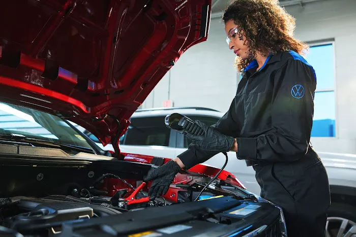 Castle Volkswagen of Schaumburg Service & Auto Repair 0