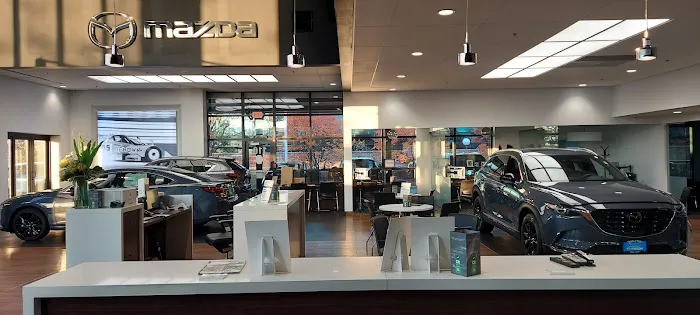 Mazda Service 3