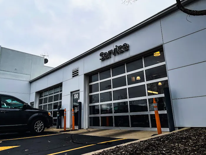 Napleton's Collision Center 1
