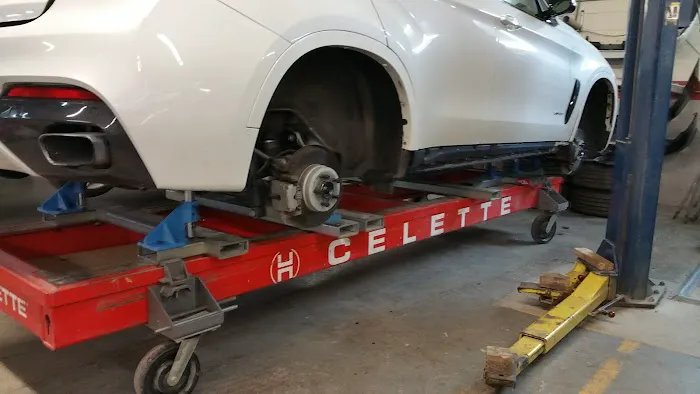 Certified Collision Center 4