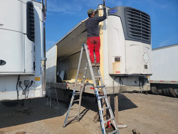 USCTS TRUCK-TRAILER MOBILE SERVICE 3