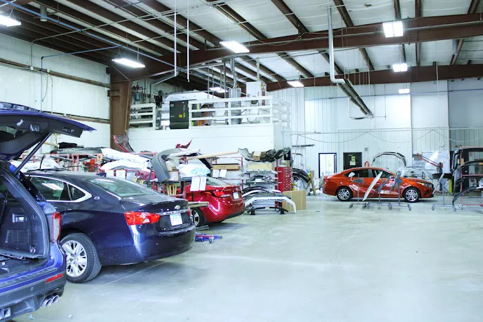 Crash Champions Collision Repair Shorewood 6