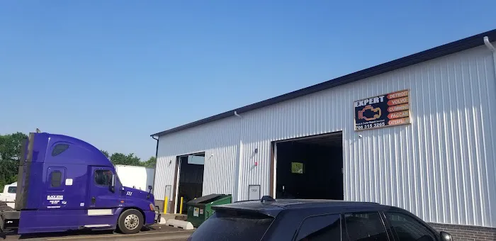 Expert Truck & Trailer Services 9