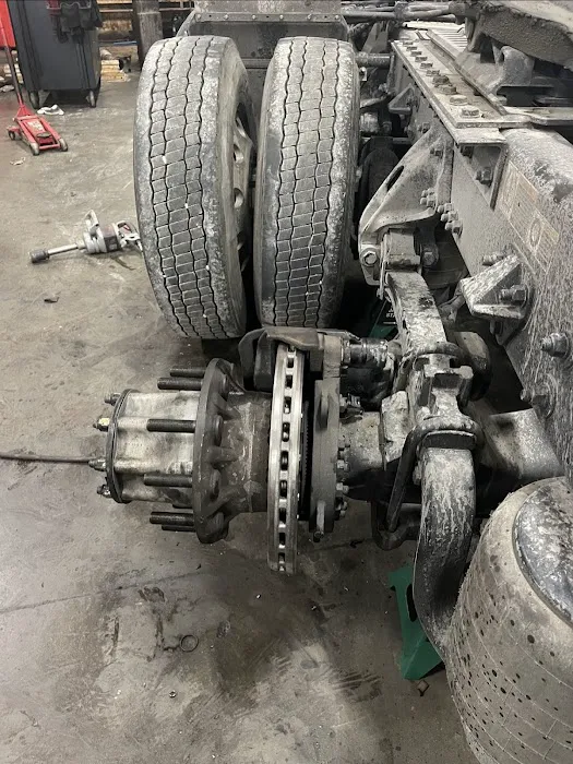 Expert Truck & Trailer Services 2