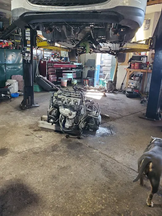 Carlito's Auto Repair & Tires 5