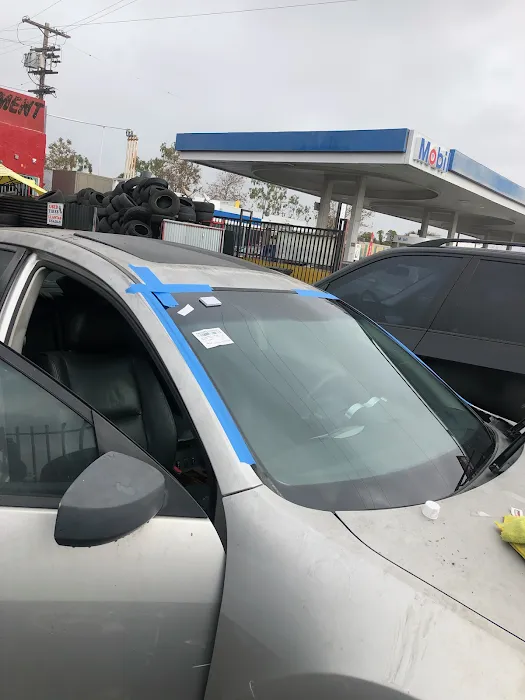 Menos auto glass 9