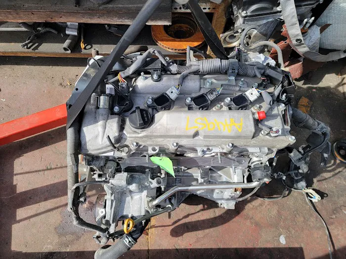 Hi-TECH AUTO 7