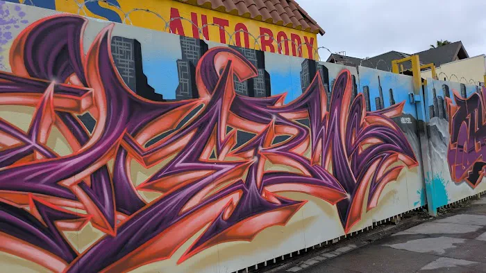 Hi-TECH AUTO 0