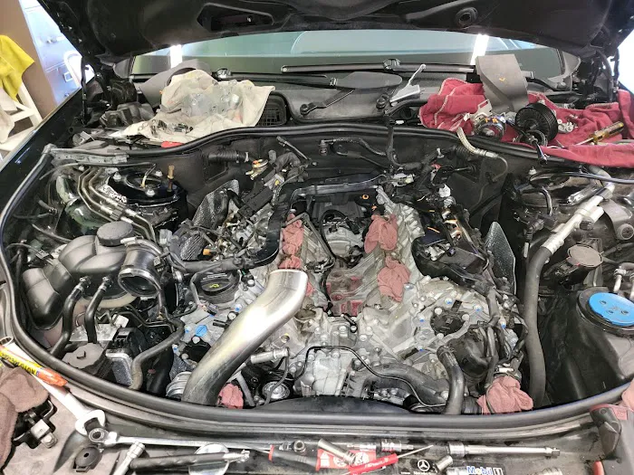 Hi-TECH AUTO 6