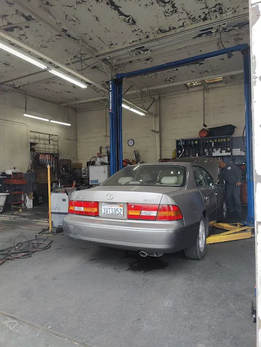 Vermont Auto Center 4