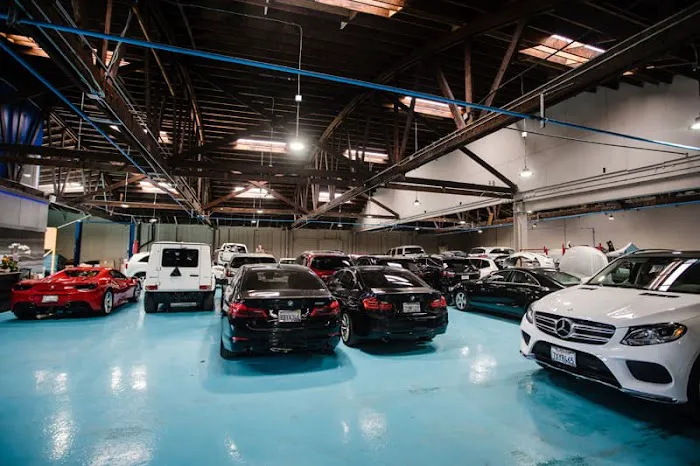 D-1 Auto Body -Tesla / GM Certified Body Shop 5