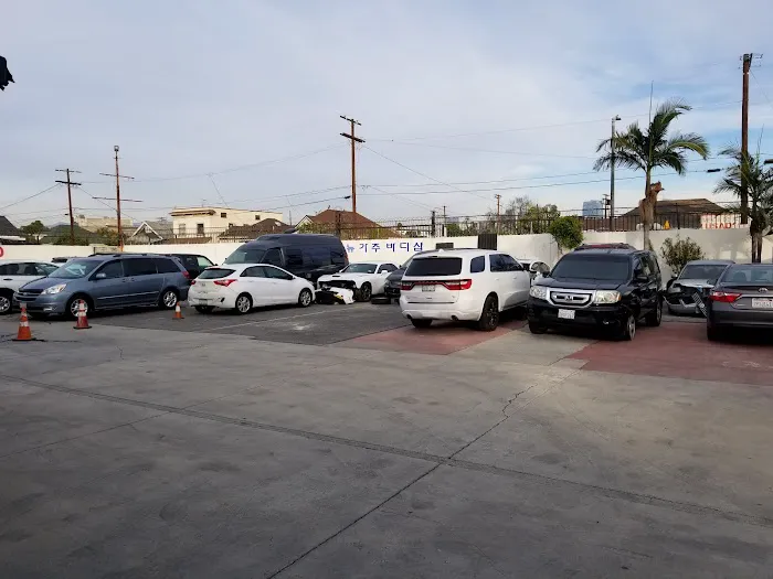 New Cal Autobody Shop 3