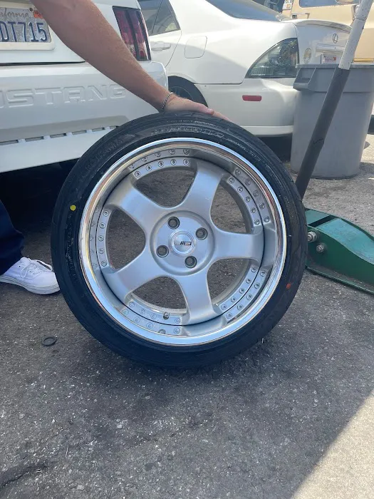 Run'em tires and Wheels llc 7