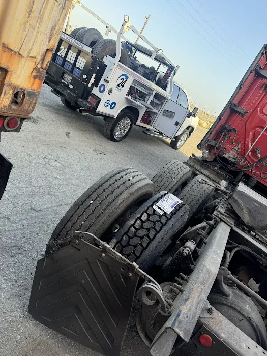 RTS TRUCK TIRE ROAD SERVICE 5