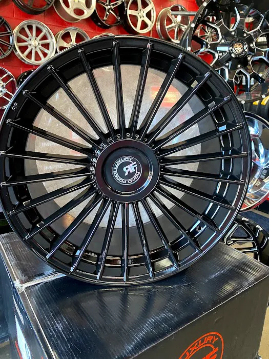 Lopez Auto Service & Tires 9