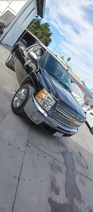 Full Throttle Collision Center 1