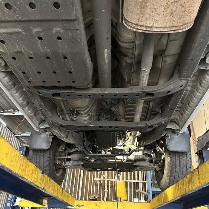 Del Rey Muffler Shop 7