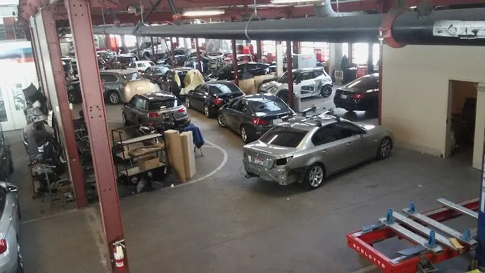 BMW MINI Downtown LA Certified Collision Center 7